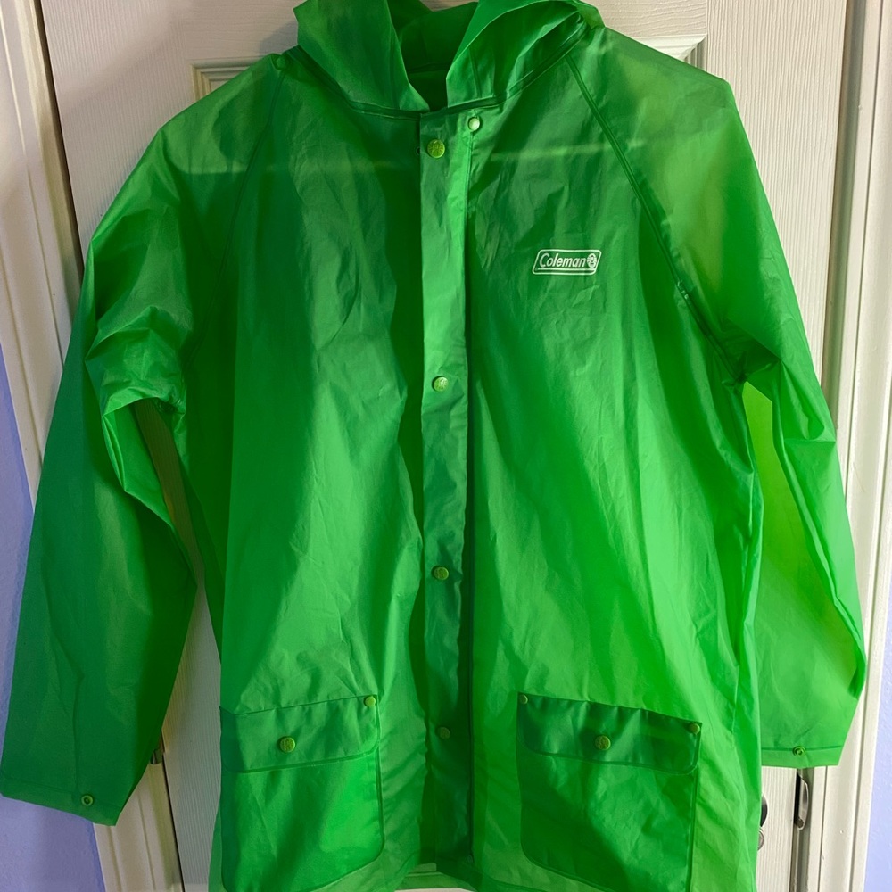 Coleman rain coat!💧